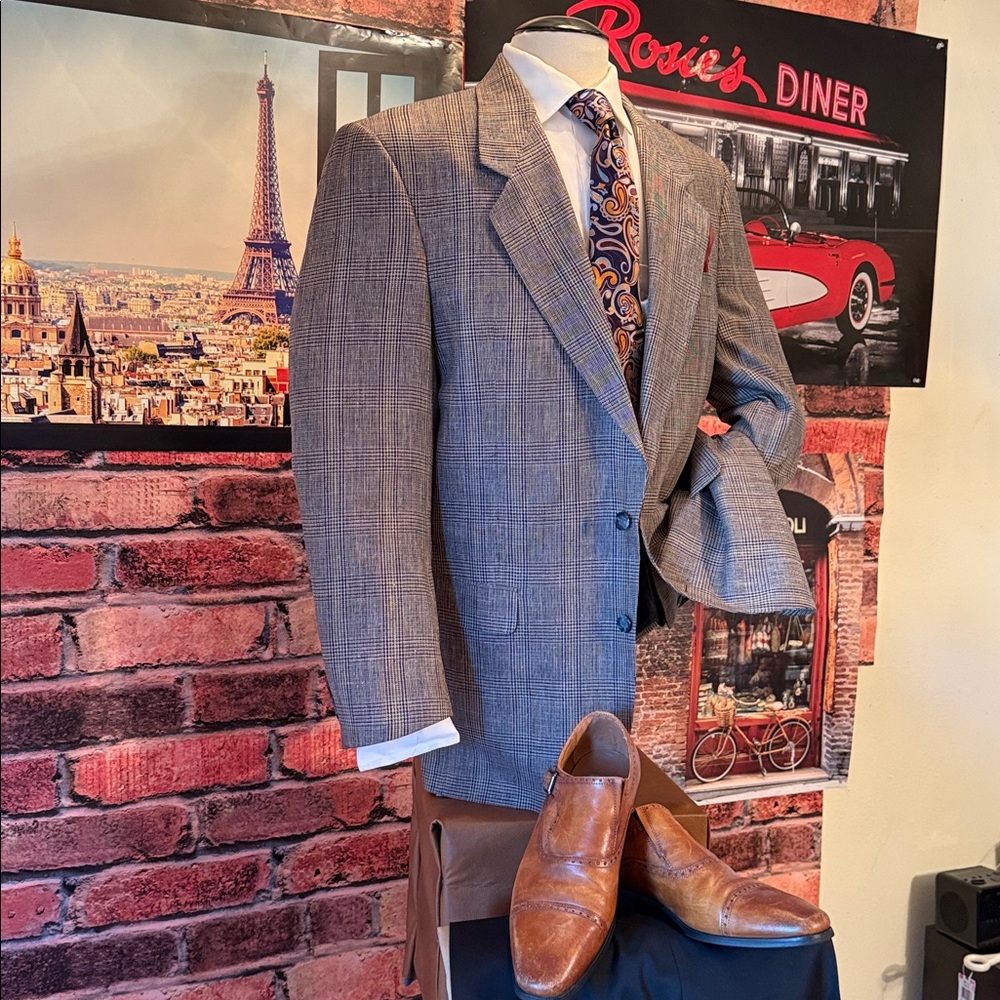 Versini Sport Coat - Picture 11 of 17